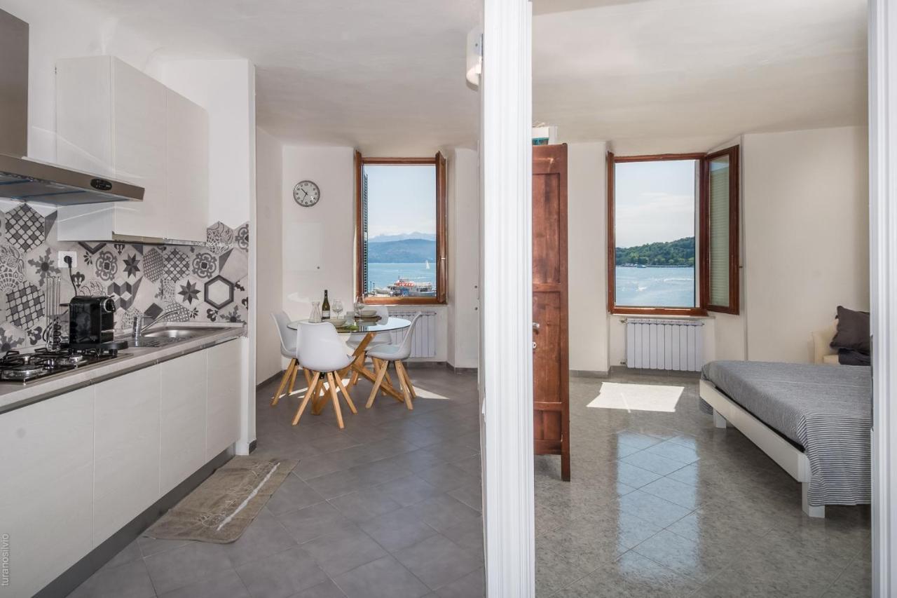 Sea View Apartment In Front Of The Sea Портовенере Экстерьер фото